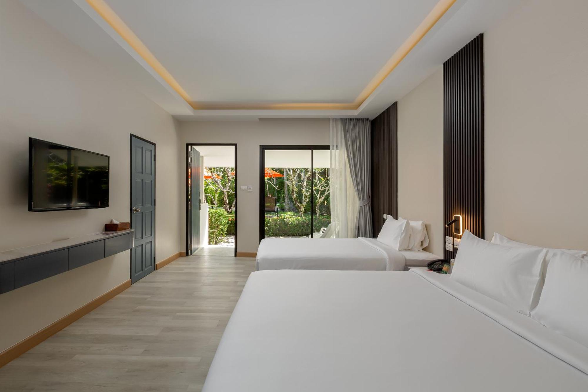 Nai Yang Beach Resort And Spa Экстерьер фото